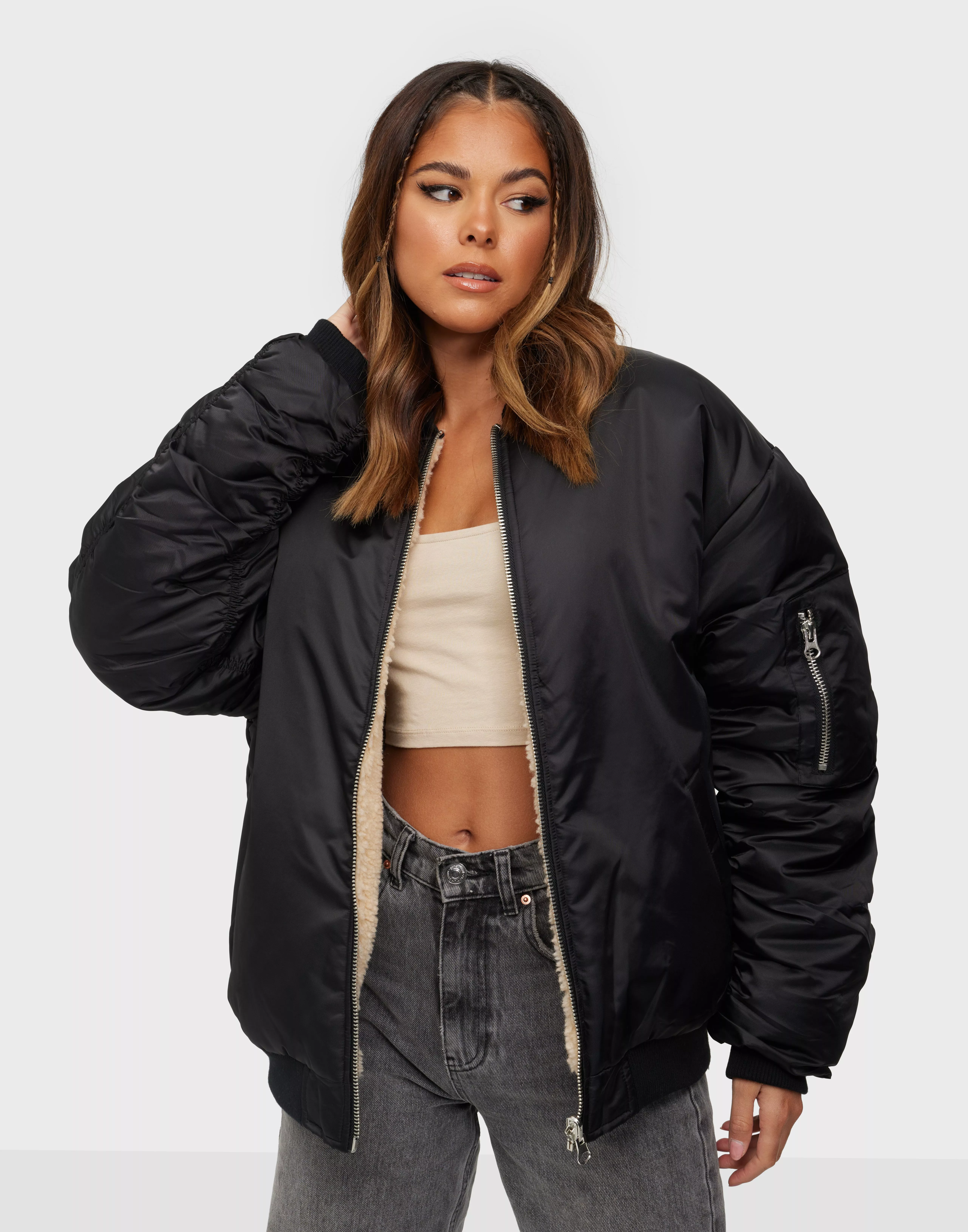 Black oversized hotsell bomber jacket womens