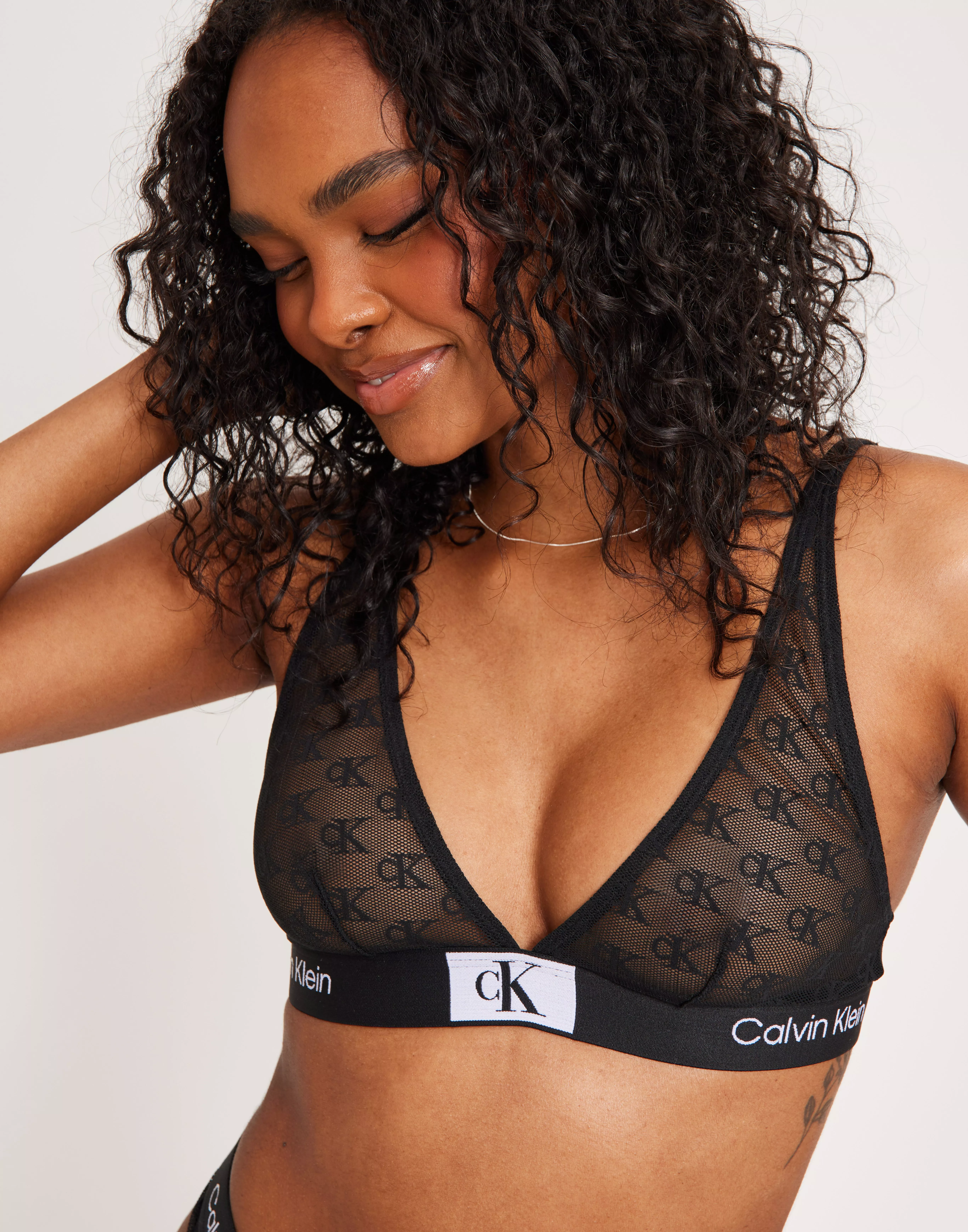 Fattal Beauty – Buy Calvin Klein Unlined Triangle Black Bralette in Lebanon