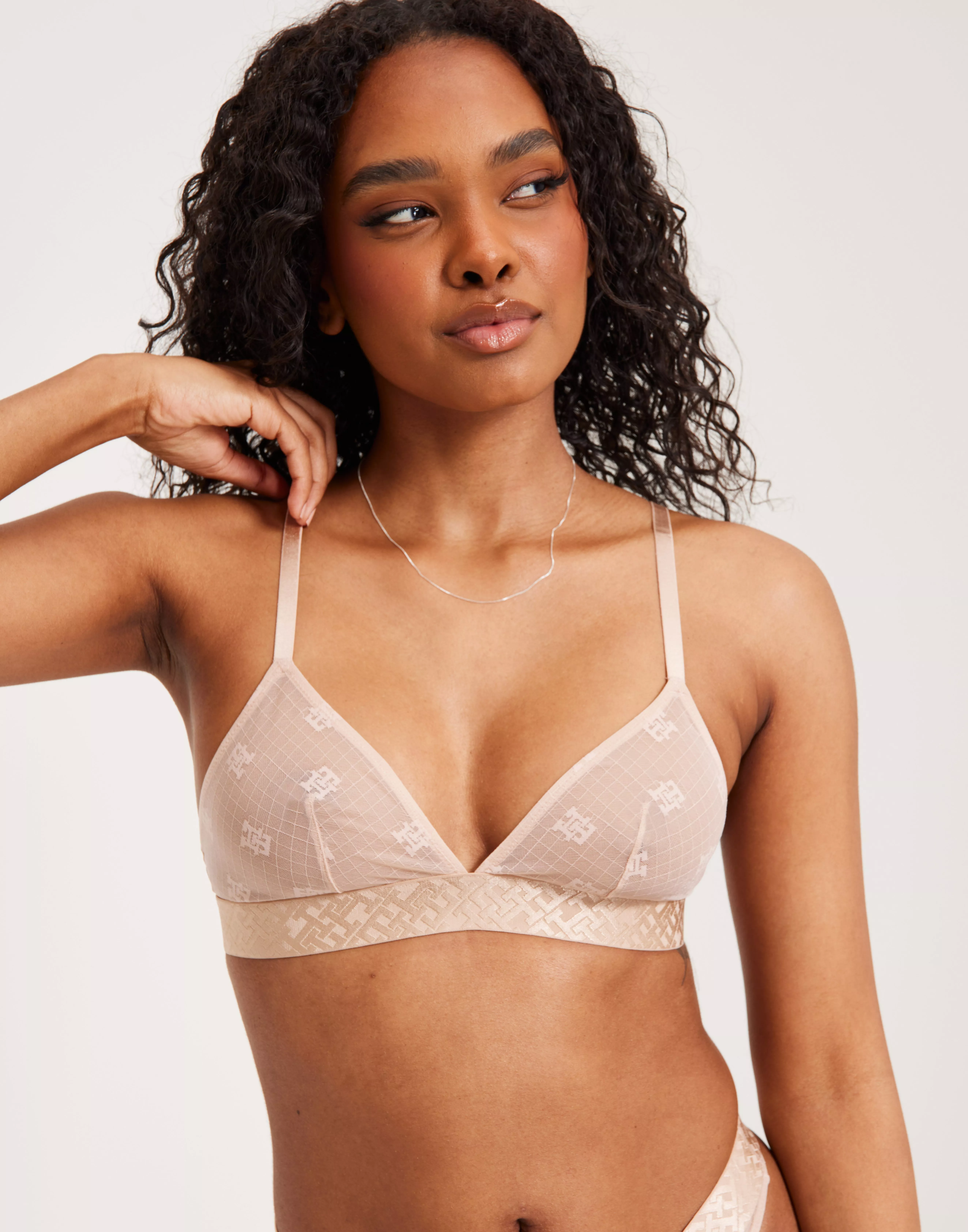 Tommy Hilfiger, Lace Triangle Bralette, Unlined Bralettes