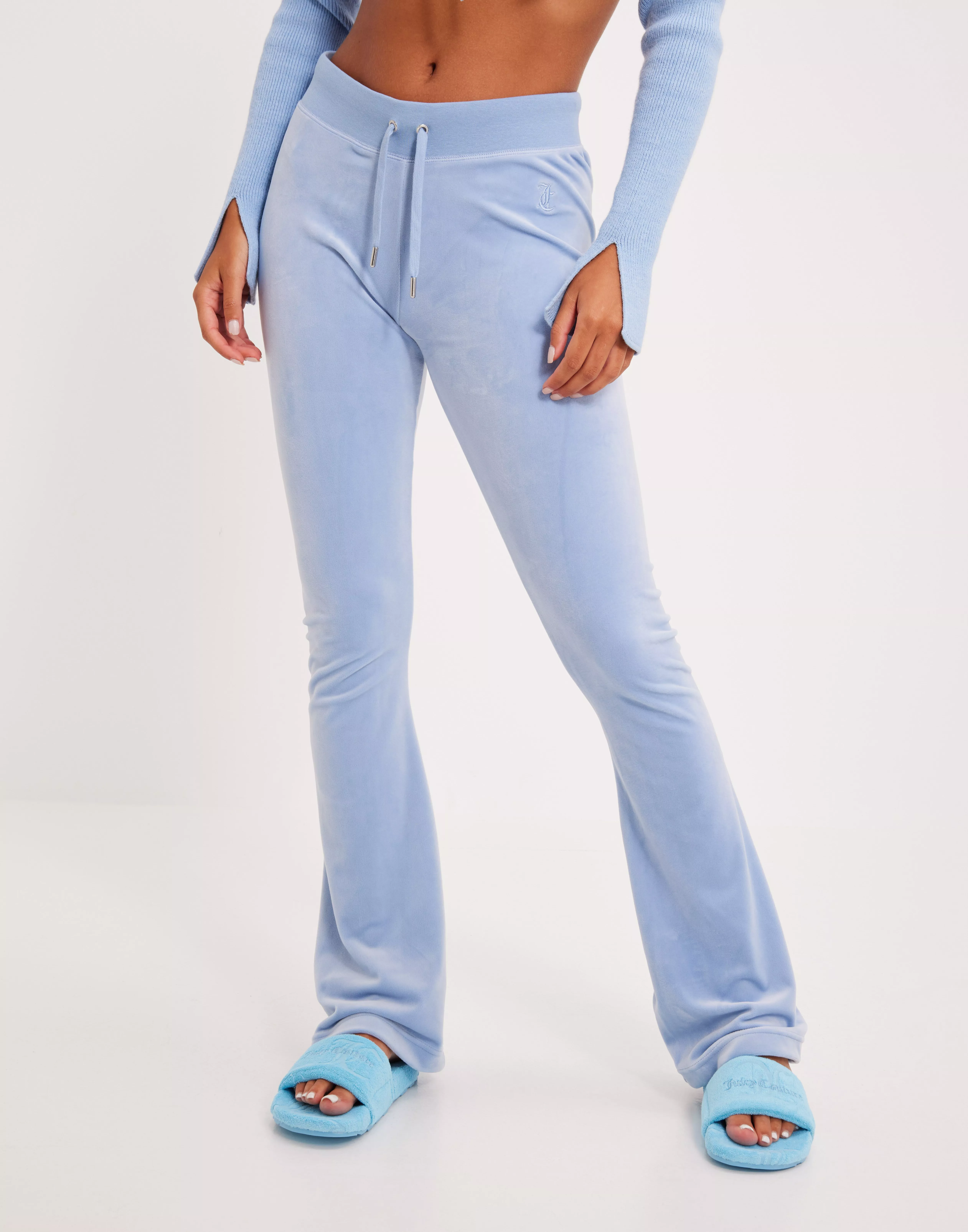 Buy Juicy Couture LAYLA LOW RISE FLARE POCKETED - Blue