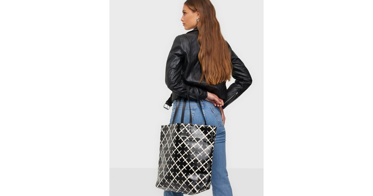 Buy By Malene Birger AGNES TOTE Black Nelly