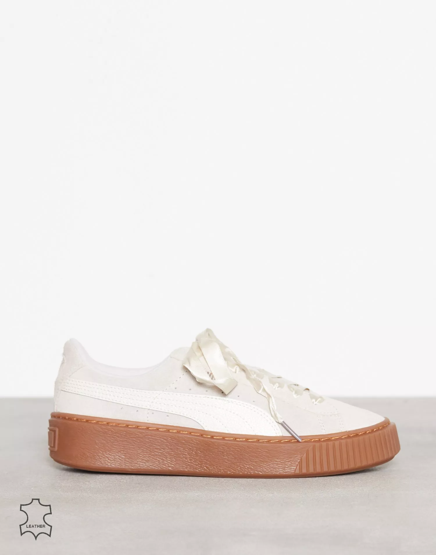 Suede store platform bubble