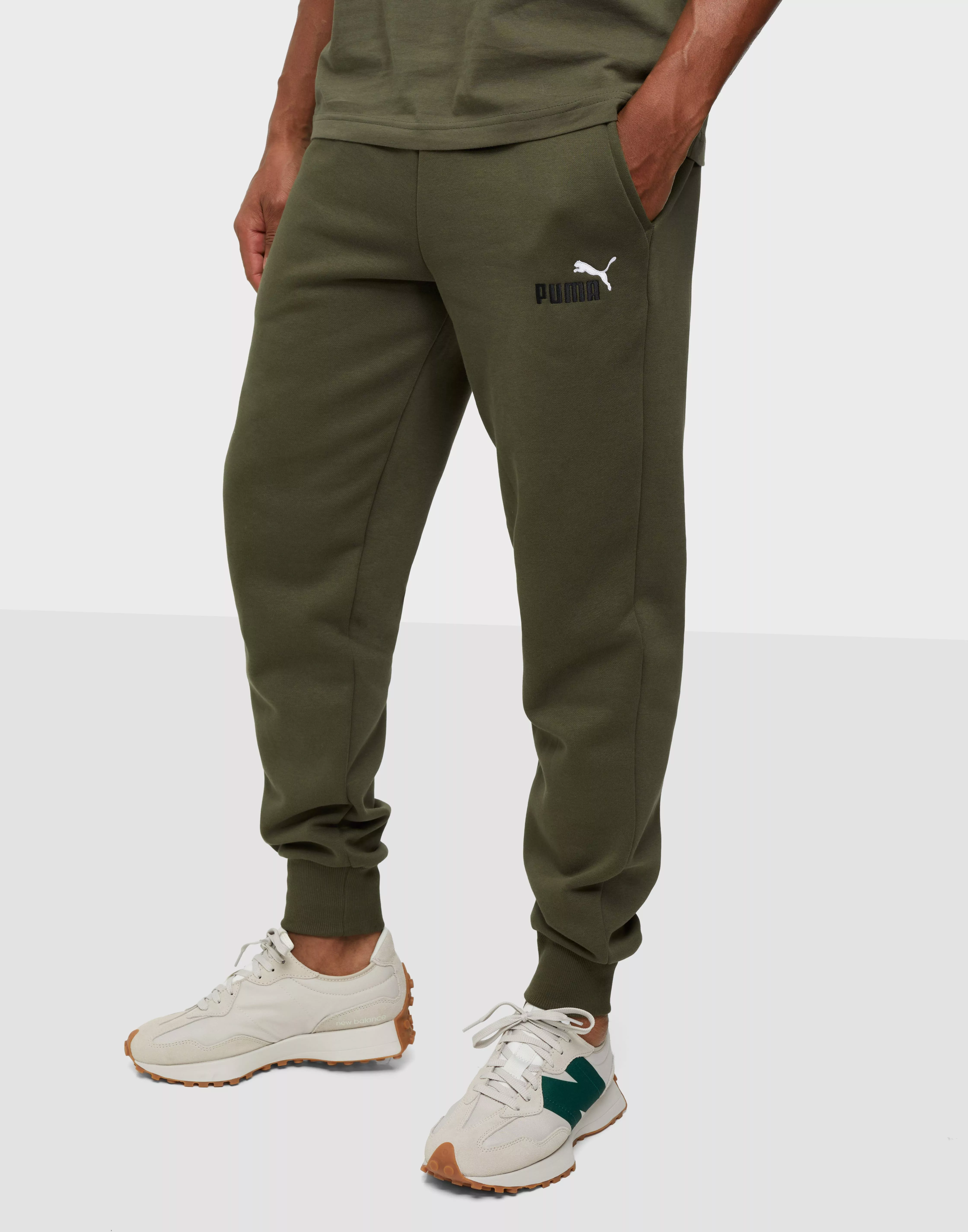 Puma core outlet fleece joggers green