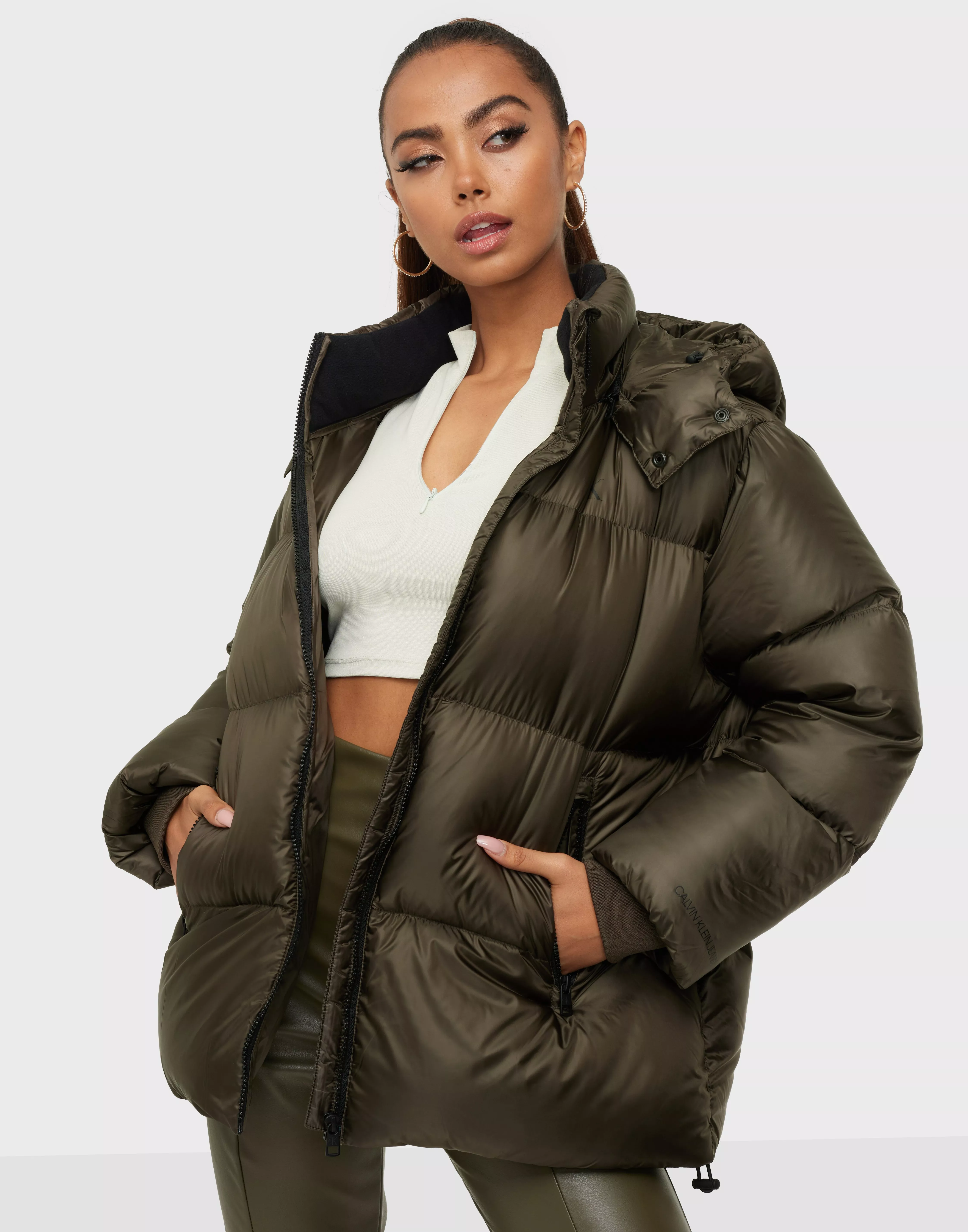 Shiny oversized shop puffer jacket