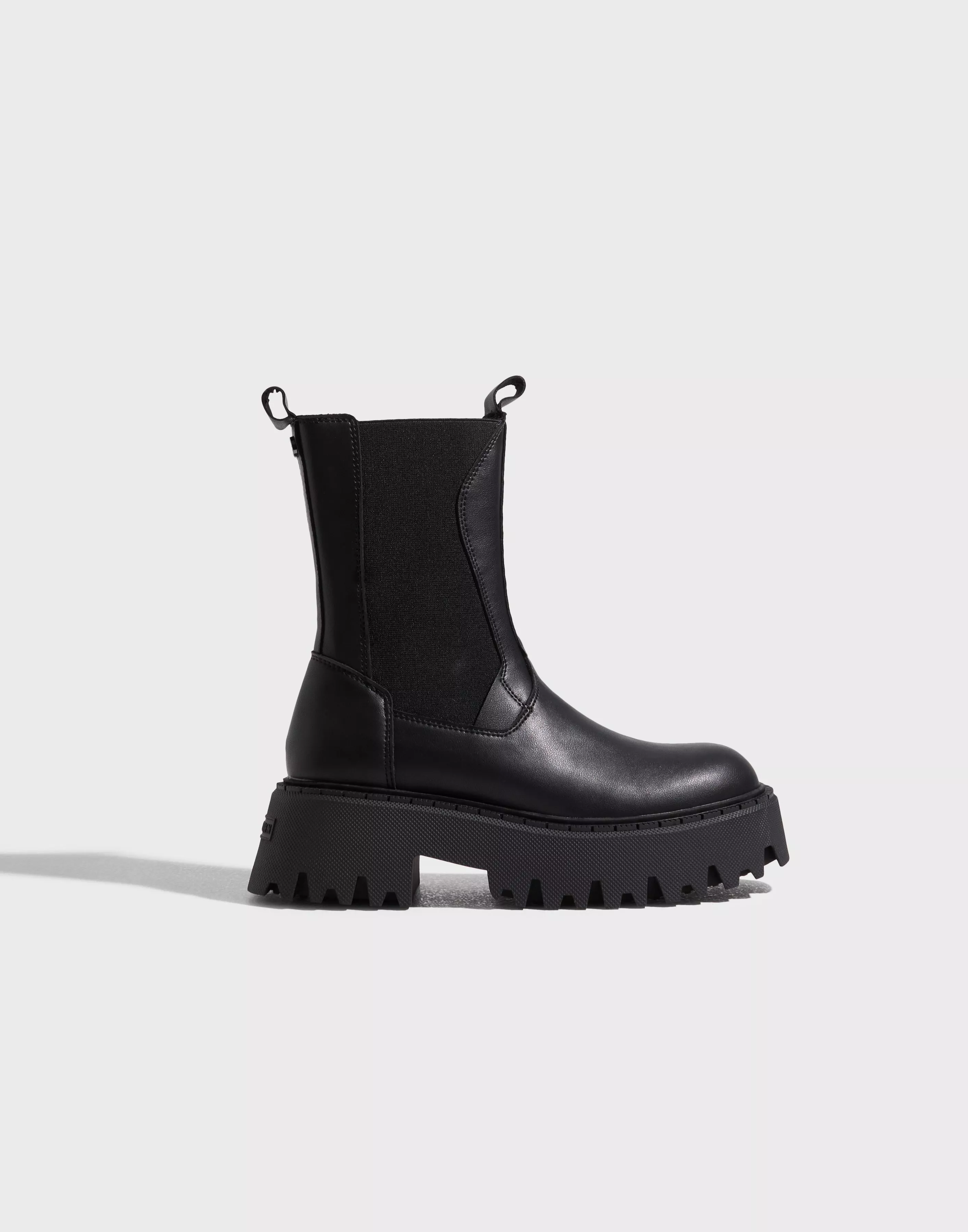 Steve madden leston outlet chelsea boot