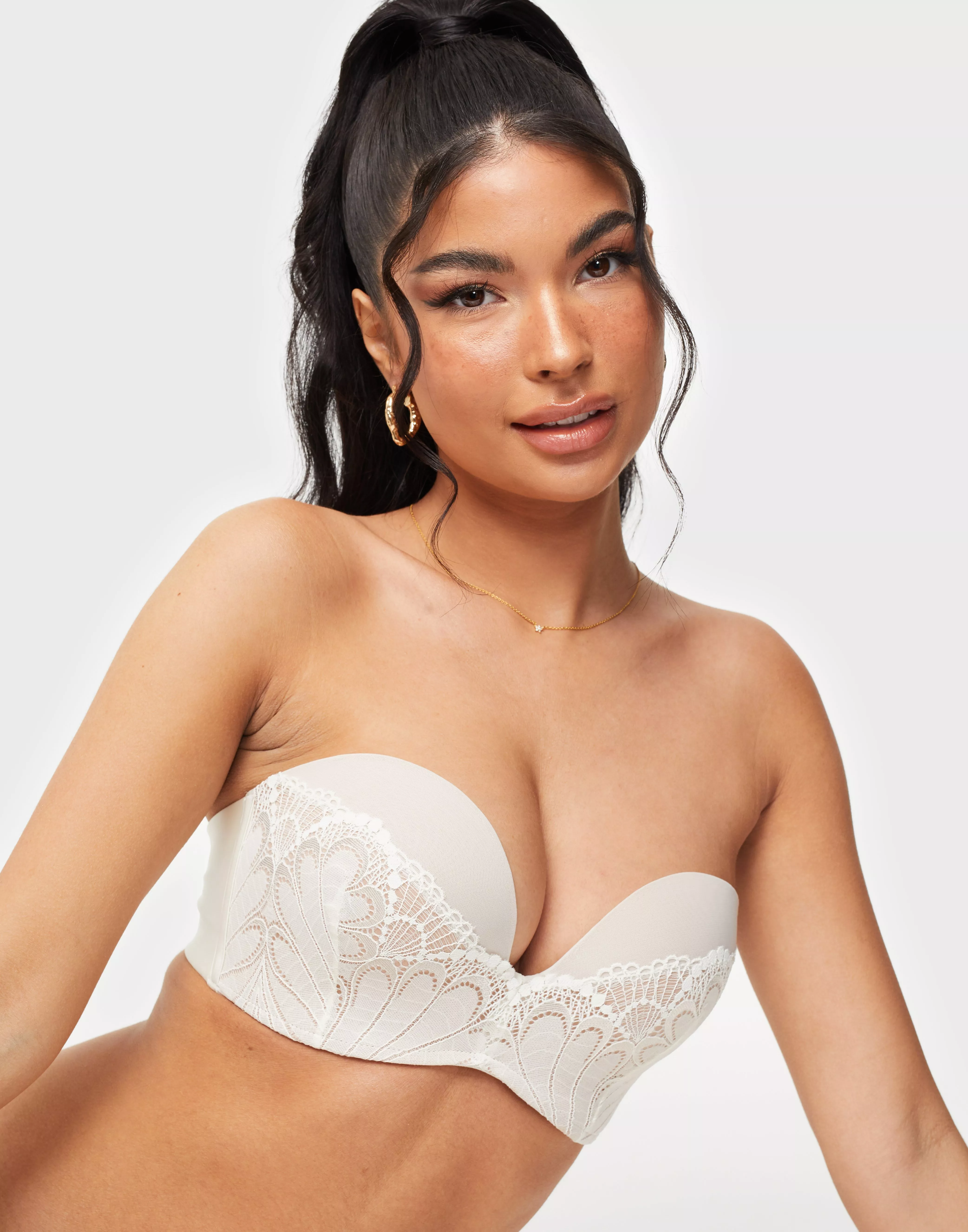 Wonderbra Glamour Lace Ivory Strapless Bra