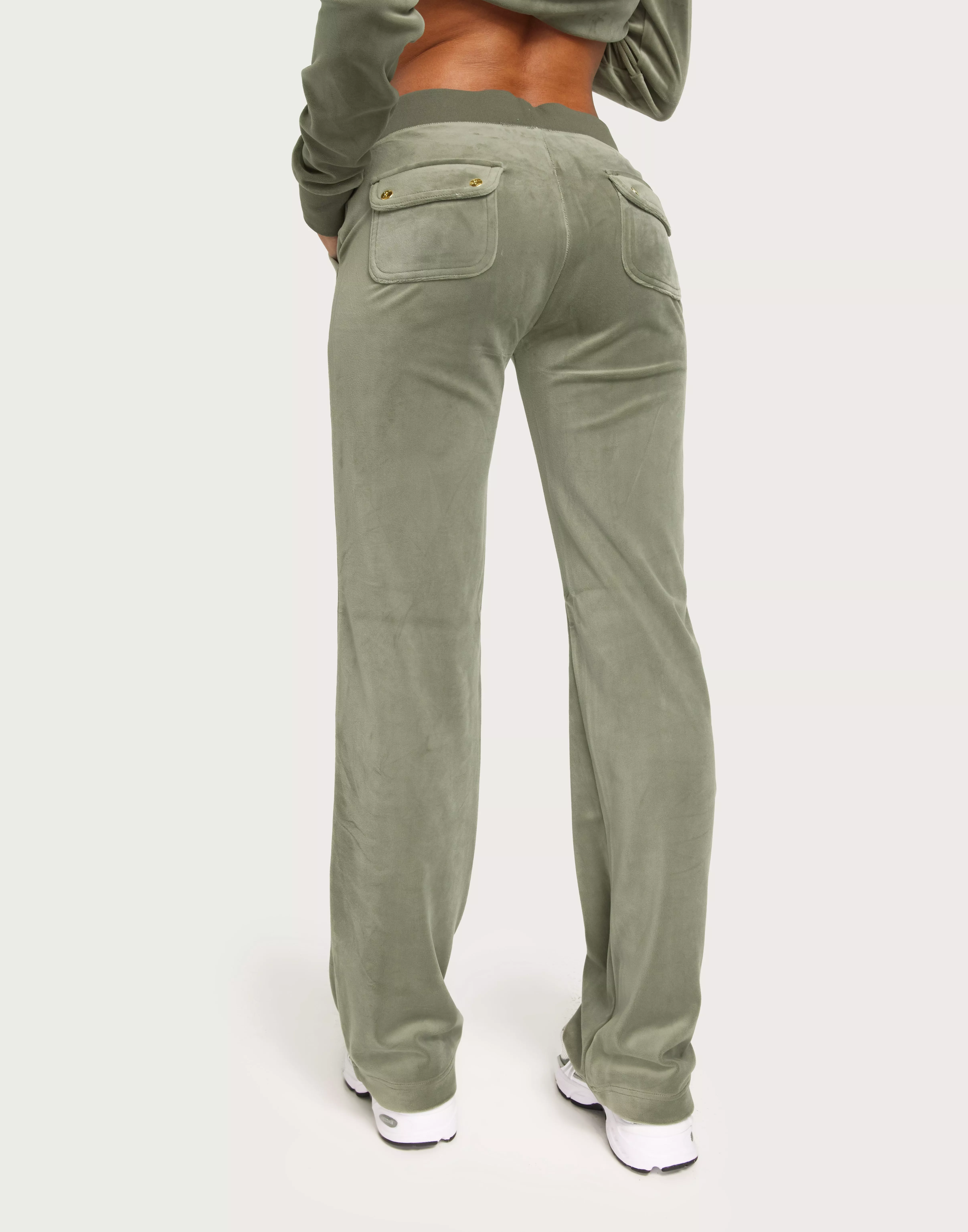 Juicy couture velour deals pants with pockets