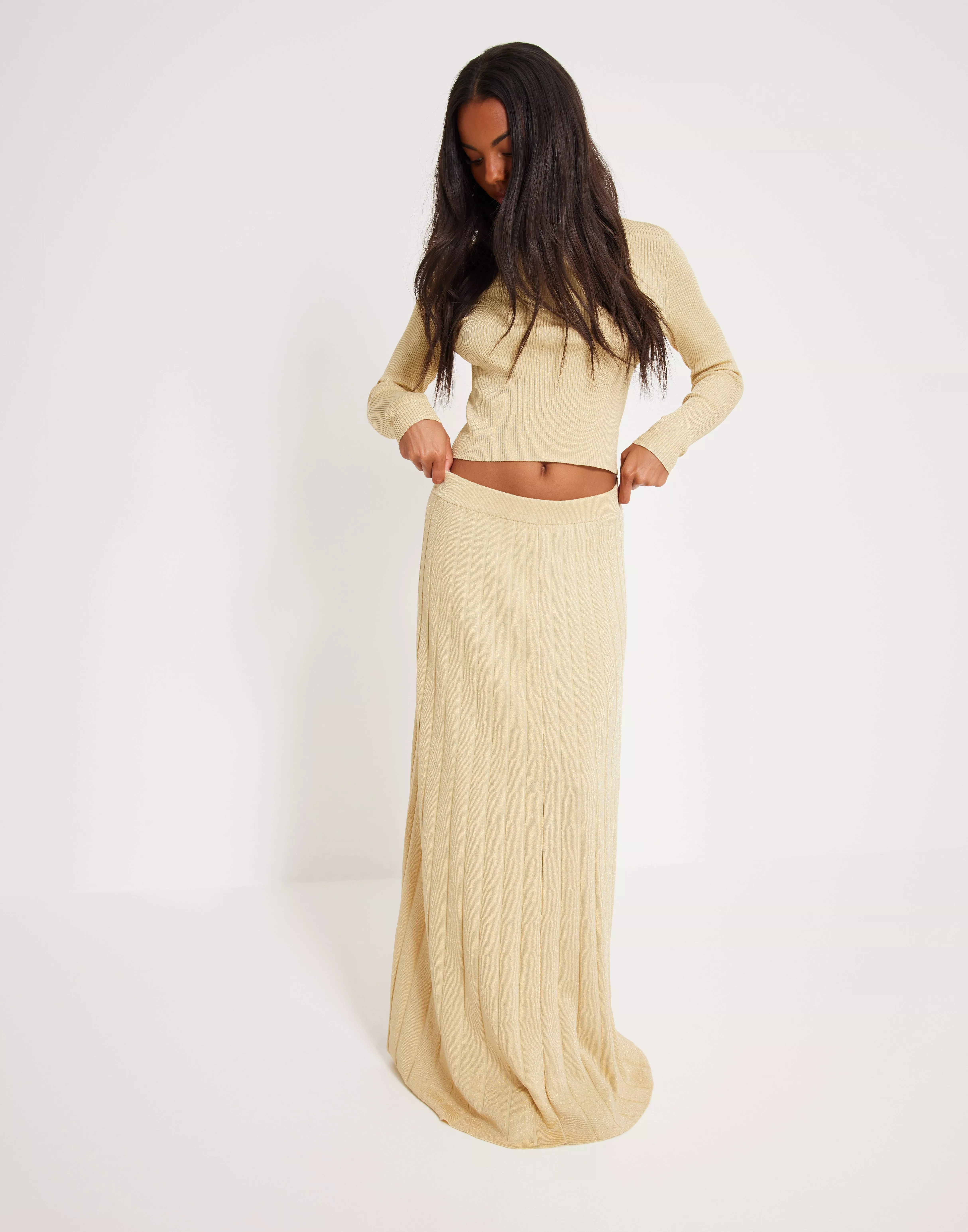 Buy Michael Kors RIBBED METLC MAXI SKIRT - Gold