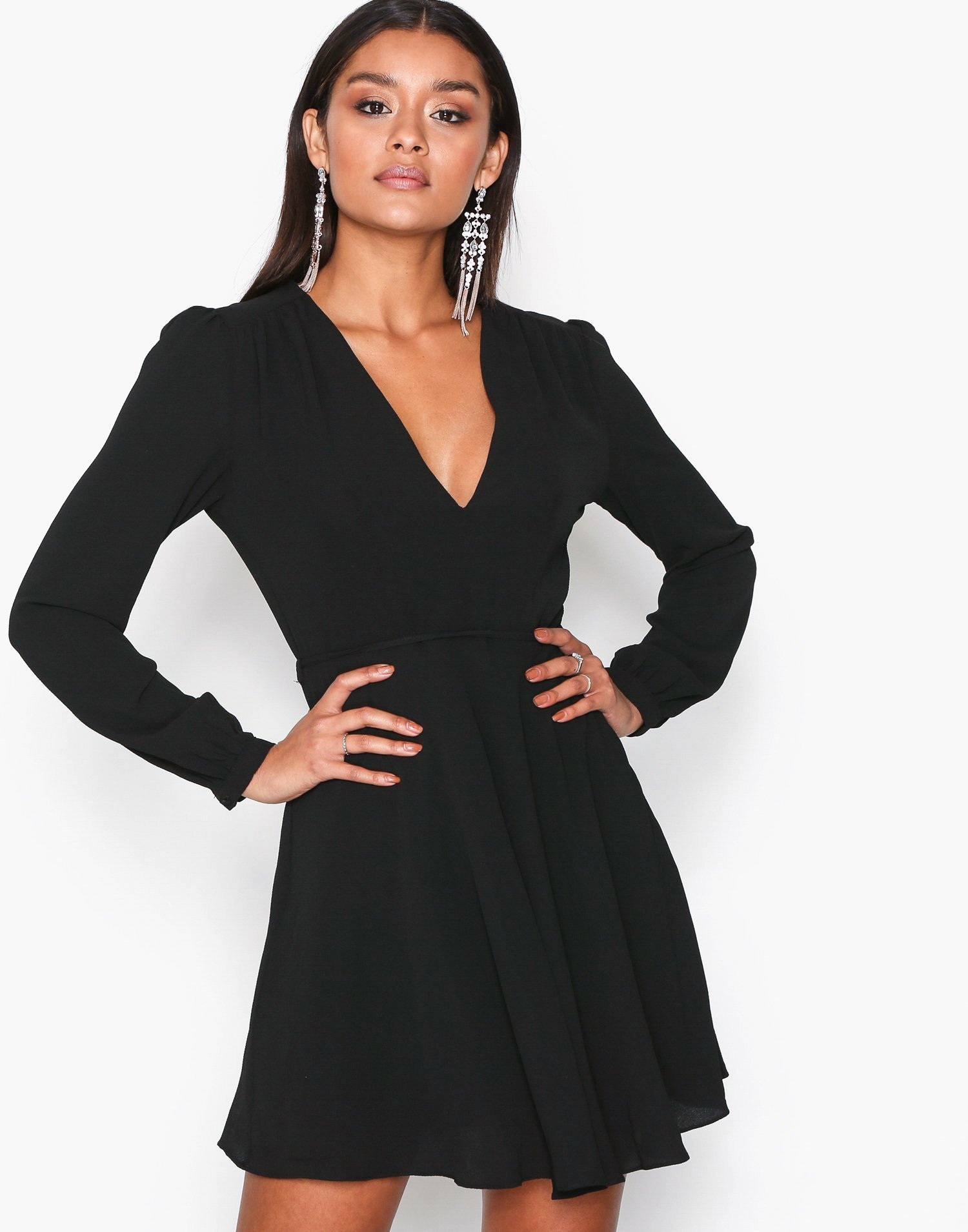 Long Sleeve Flounce Dress