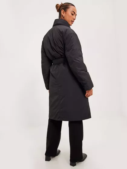 RECYCLED DOWN WRAP PUFFER COAT