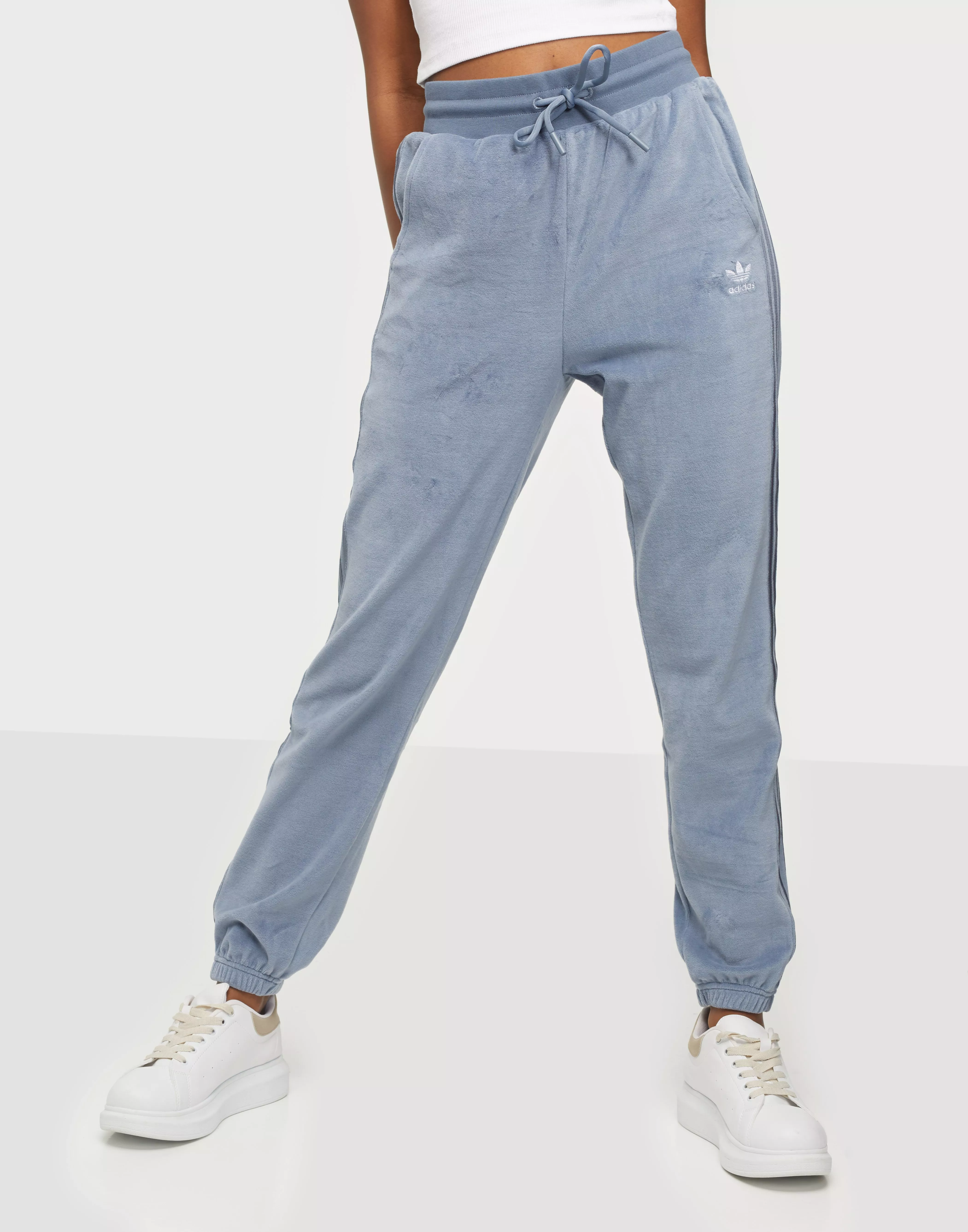 Adidas slim clearance leg joggers