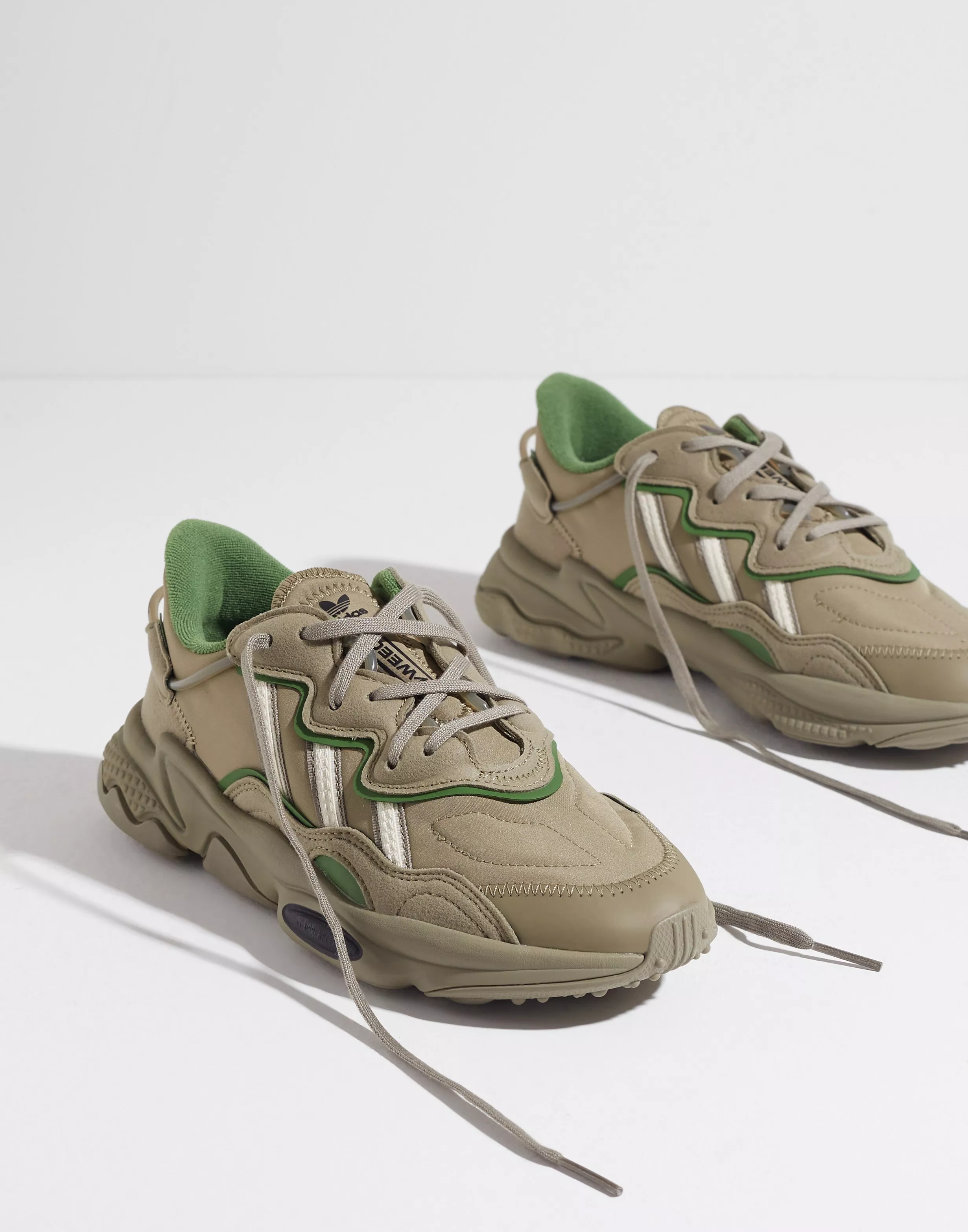 Adidas originals cheap ozweego green