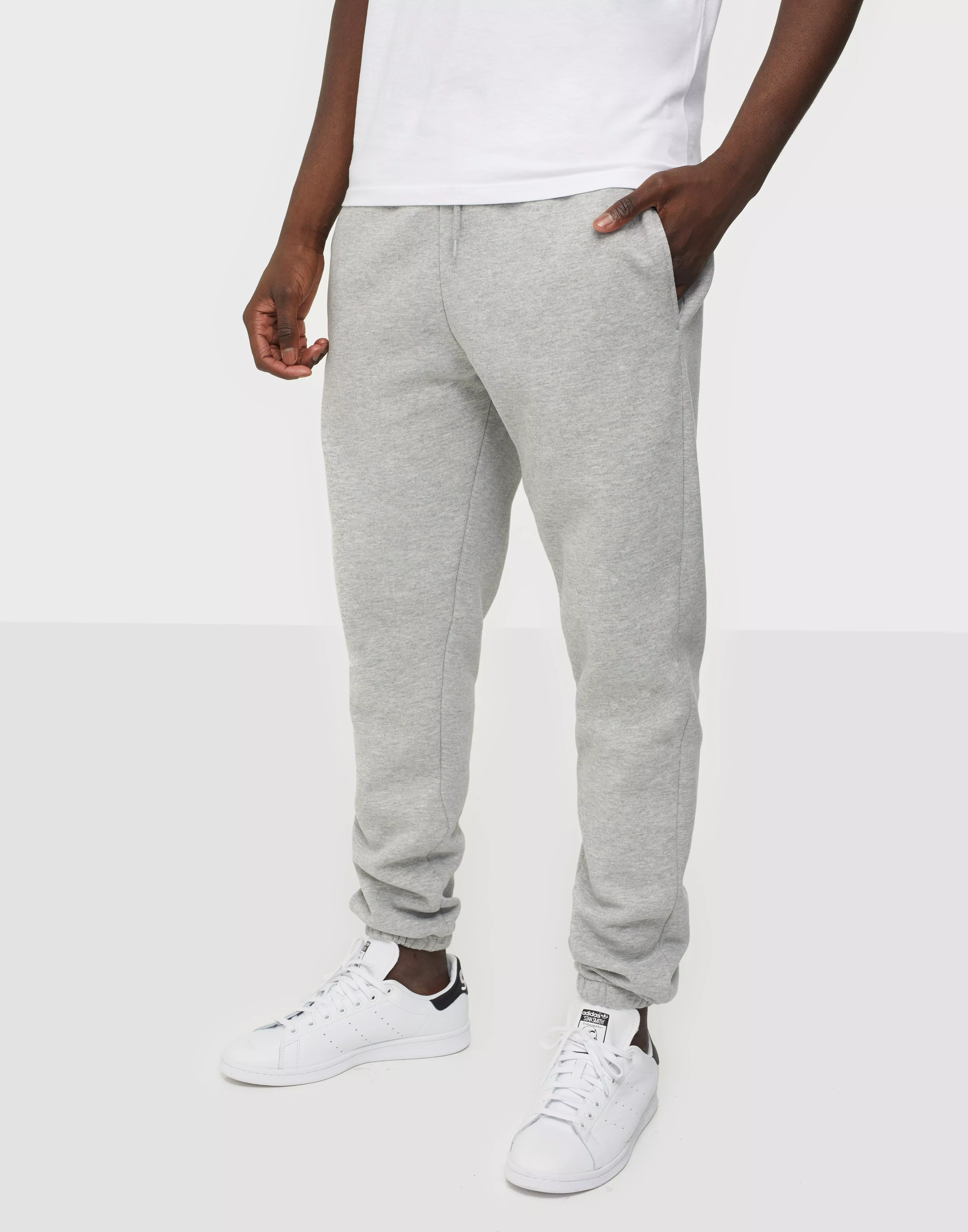 Stan smith hot sale with joggers