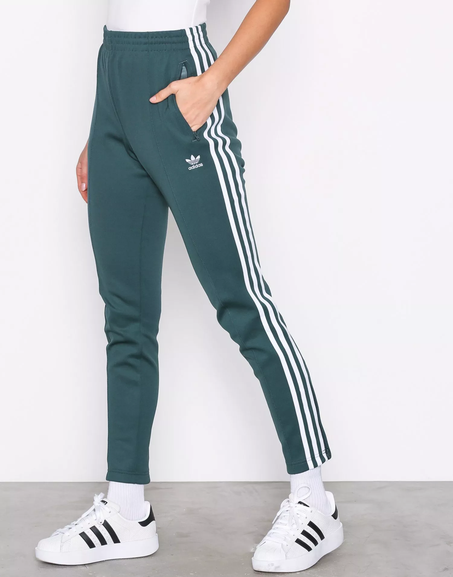 Adidas originals store sst tp