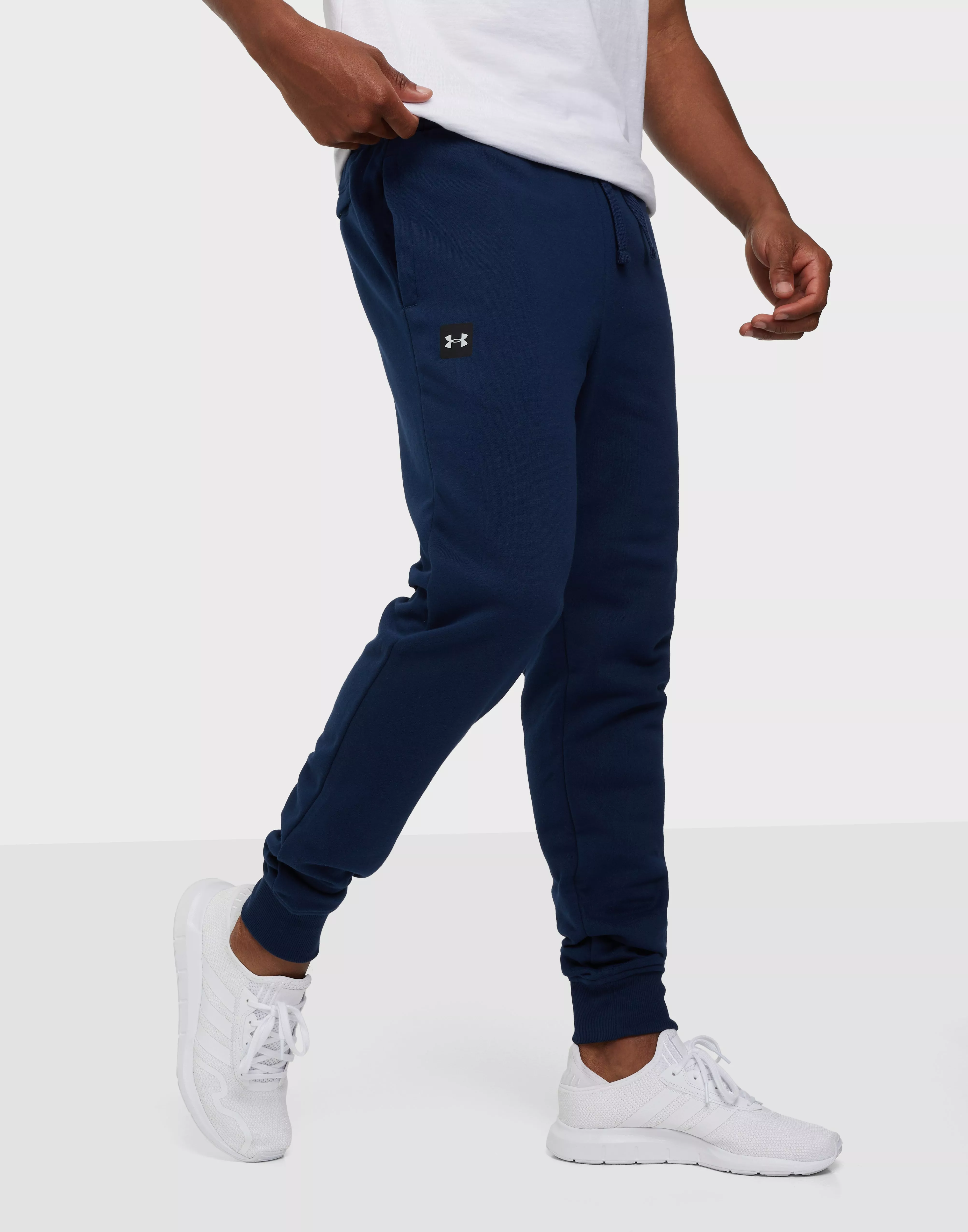 Under armour hotsell rival fleece sweatpants