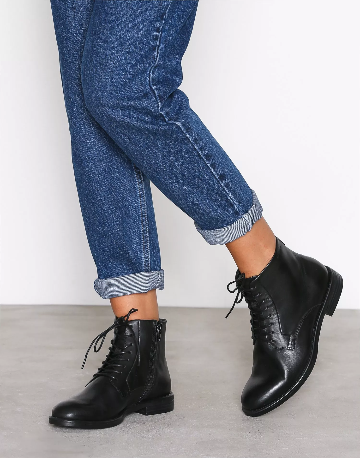 Vagabond amina lace up boots