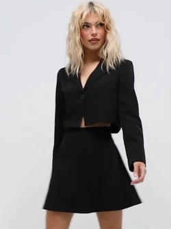 ONLMAIA - L/S CC Black Only Buy TLR CROPPED BLAZER